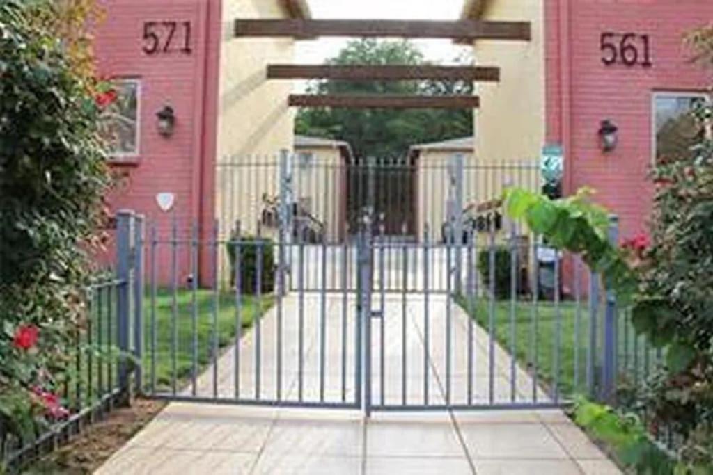 Entire Atlanta Condo Minutes From Downtown Luaran gambar